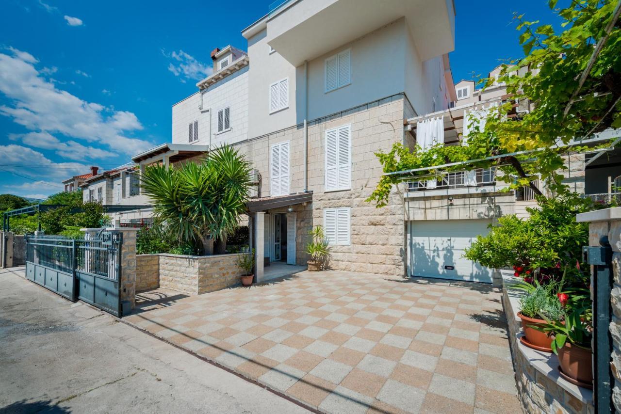 Superior Stunning Apartment Gravosa With A Free Parking Ragusa Esterno foto