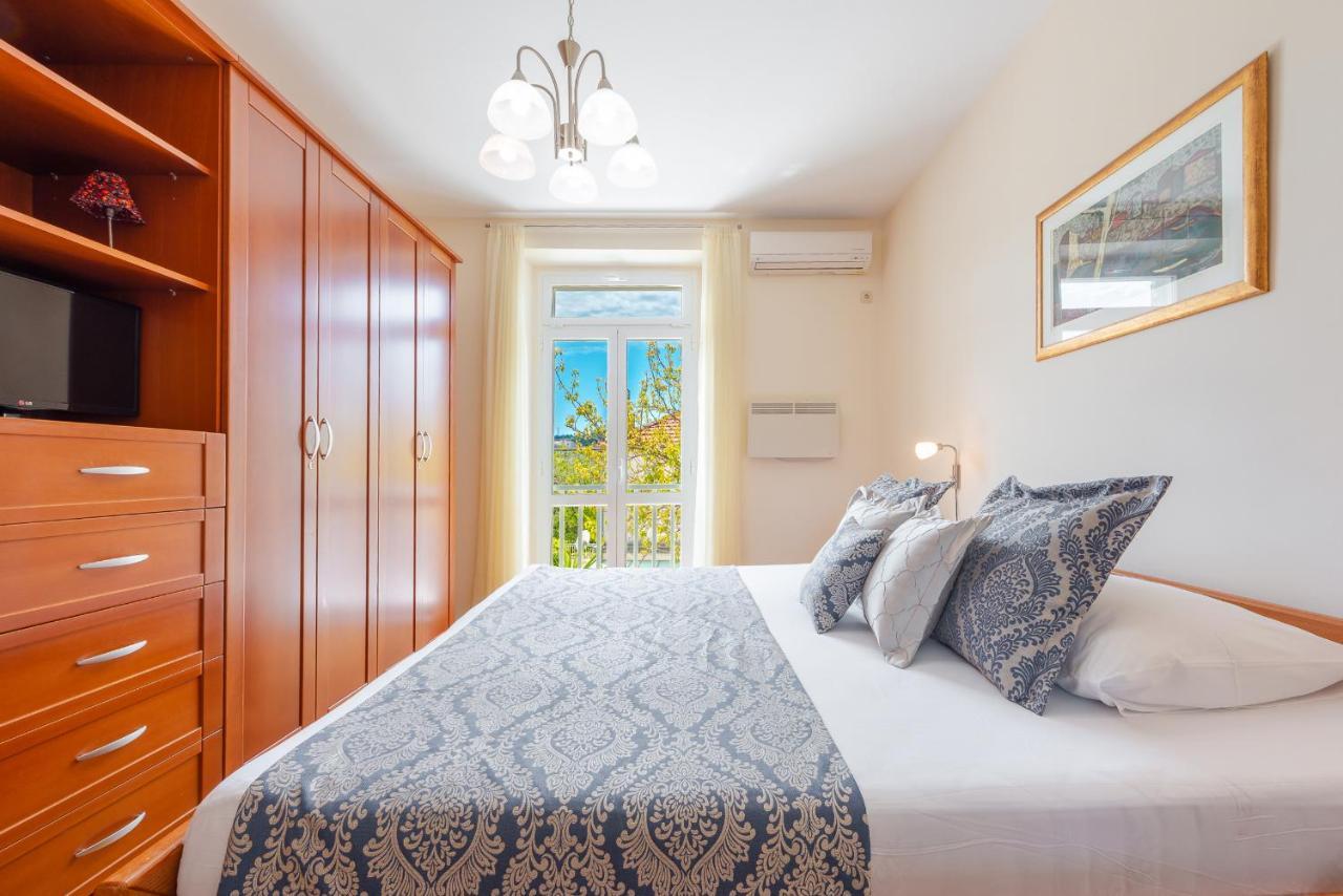Superior Stunning Apartment Gravosa With A Free Parking Ragusa Esterno foto